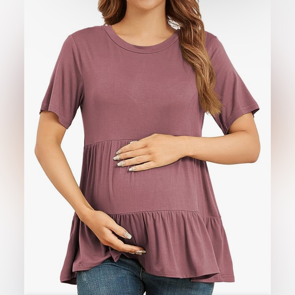 Medium Maternity Short Sleeve Top